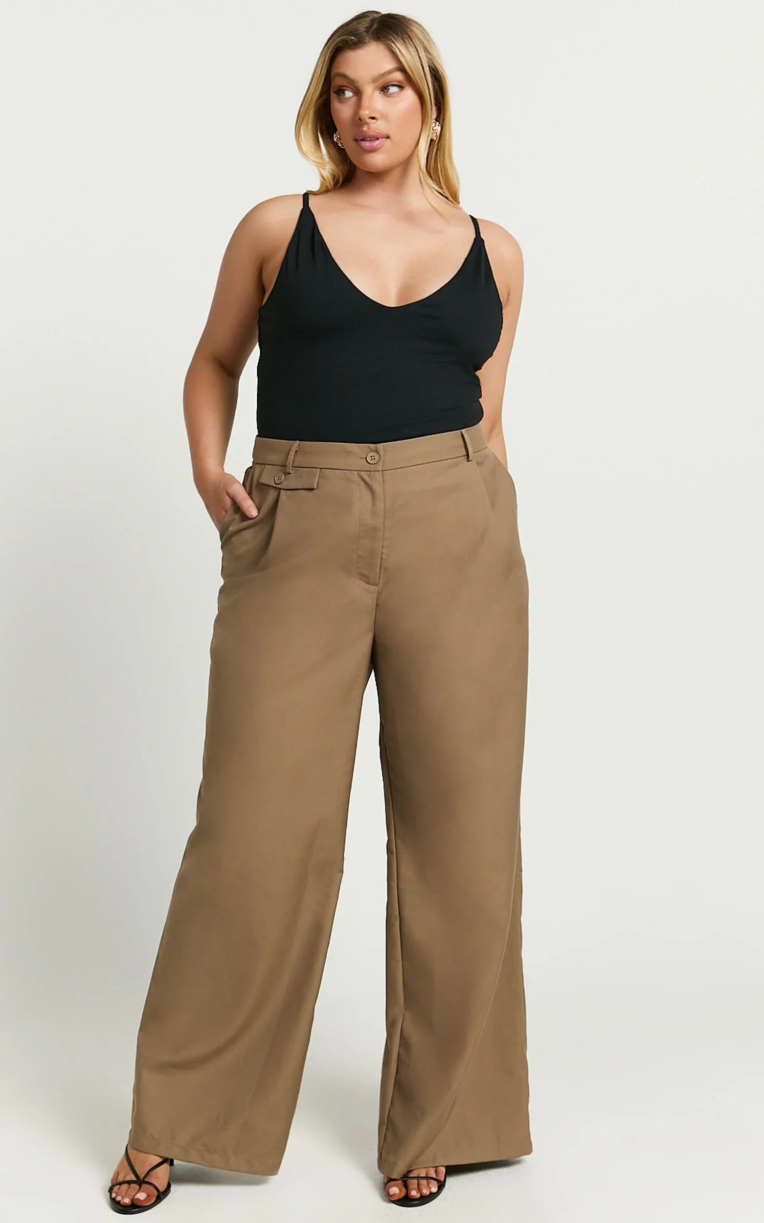 Cady Top - Scoop Neck Top in Black