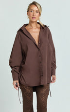 Kalpena Shirt - Ruched Side Oversized Shirt in Chocolate