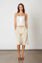 Mid-Rise Trouser Short
