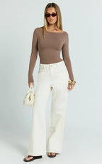 Tisdale Top - Boat Neck Long Sleeve Top in Mushroom
