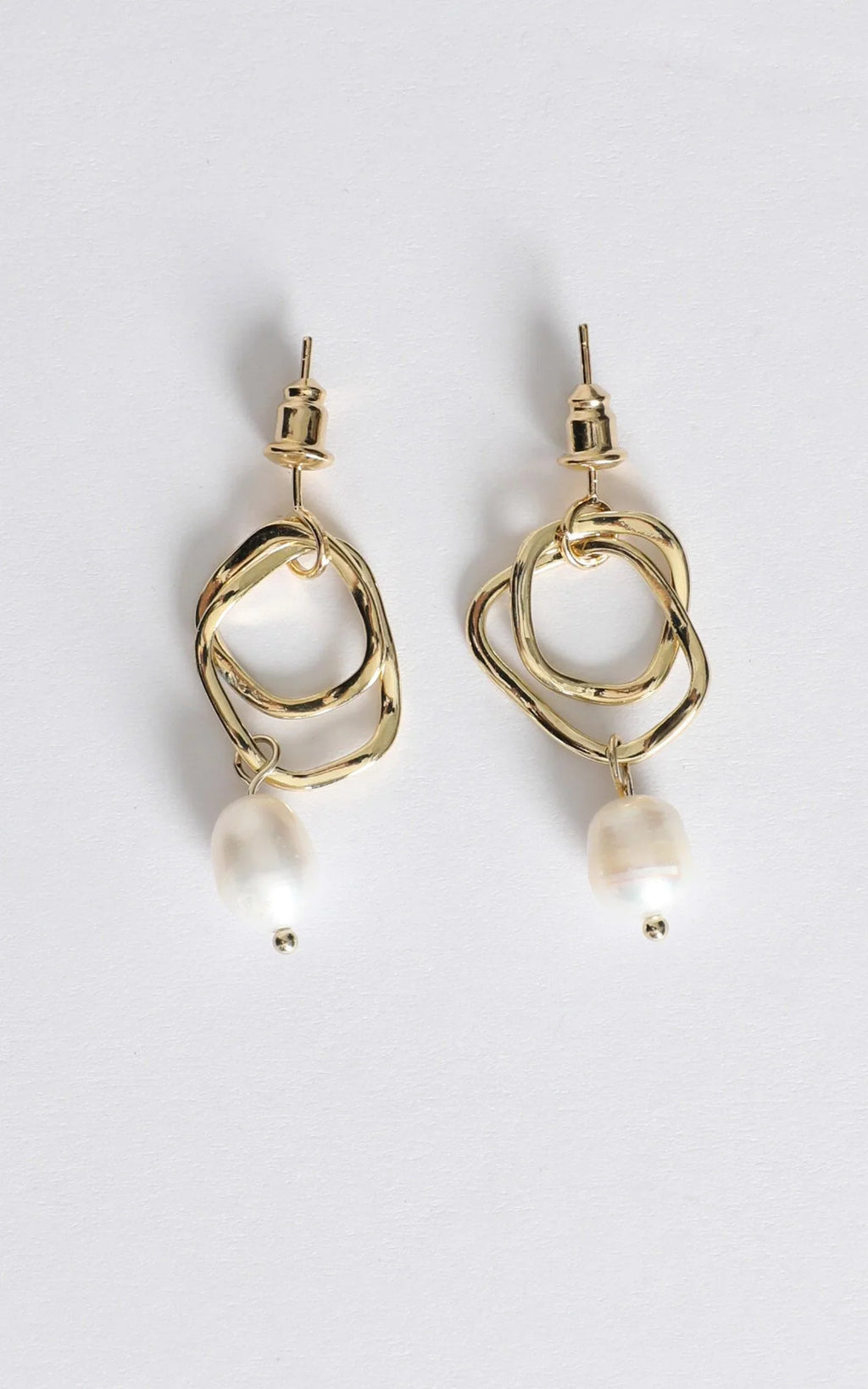 Flora Double Hoop Drop Earring in Gold And Pearl