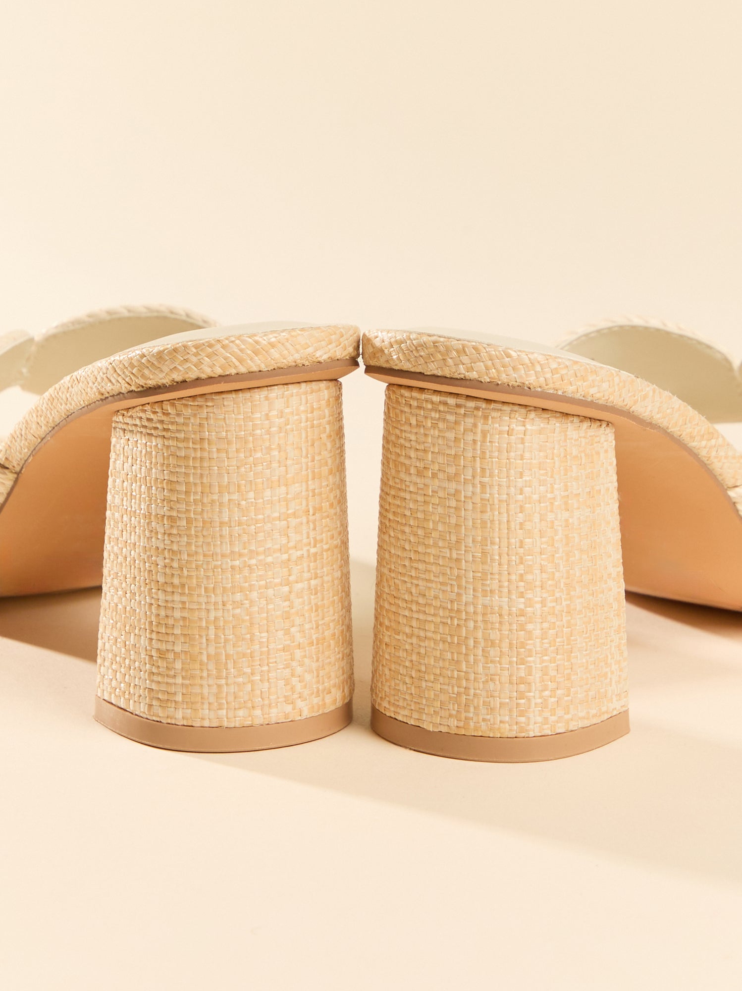 Santiago H Band Heel