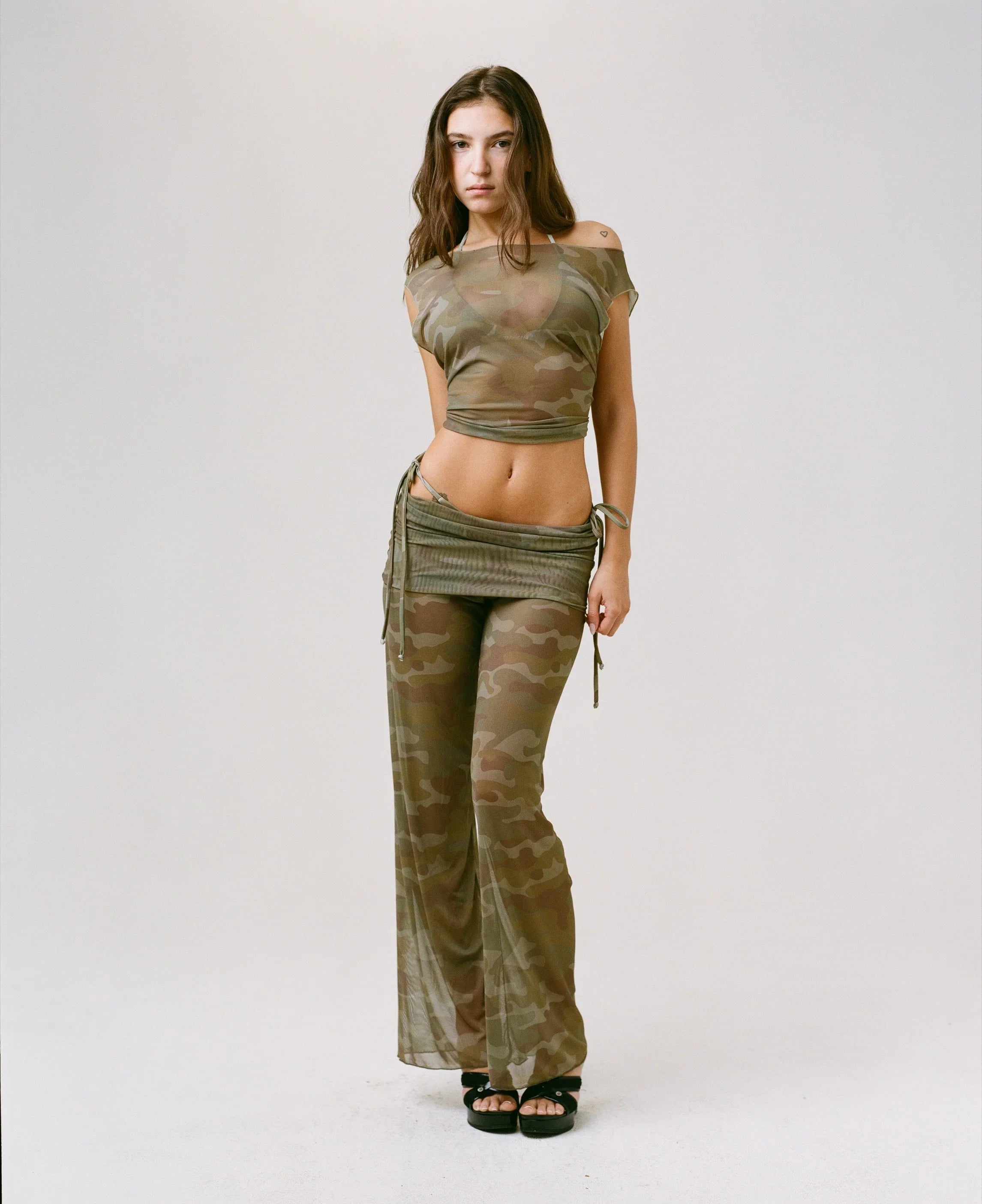 THE MELODY TOP IN CAMO