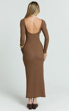 Rumi Midi Dress - Long Sleeve Bodycon Dress in Chocolate