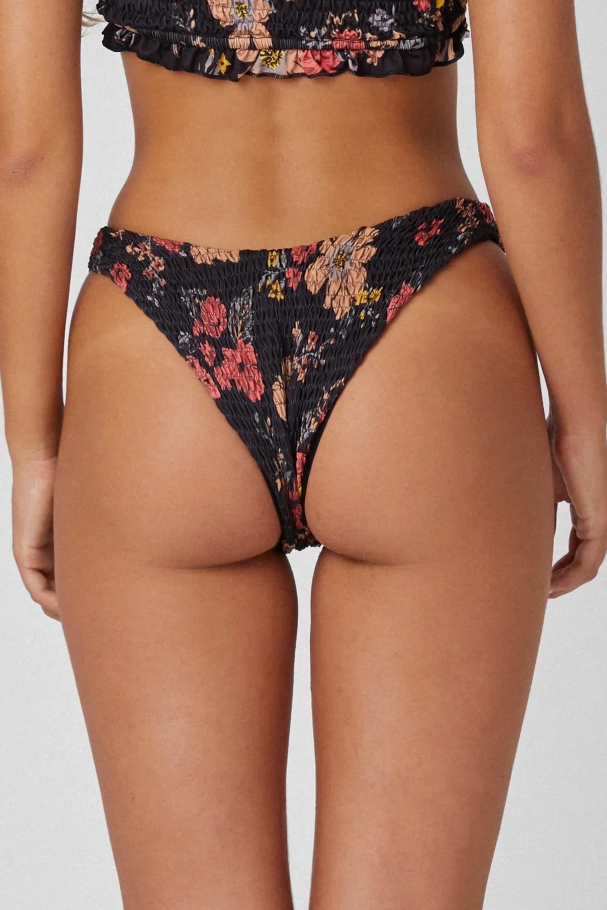 Capri Bottom